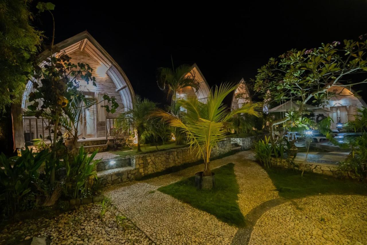 Village de vacances The Mel Huts Batununggul